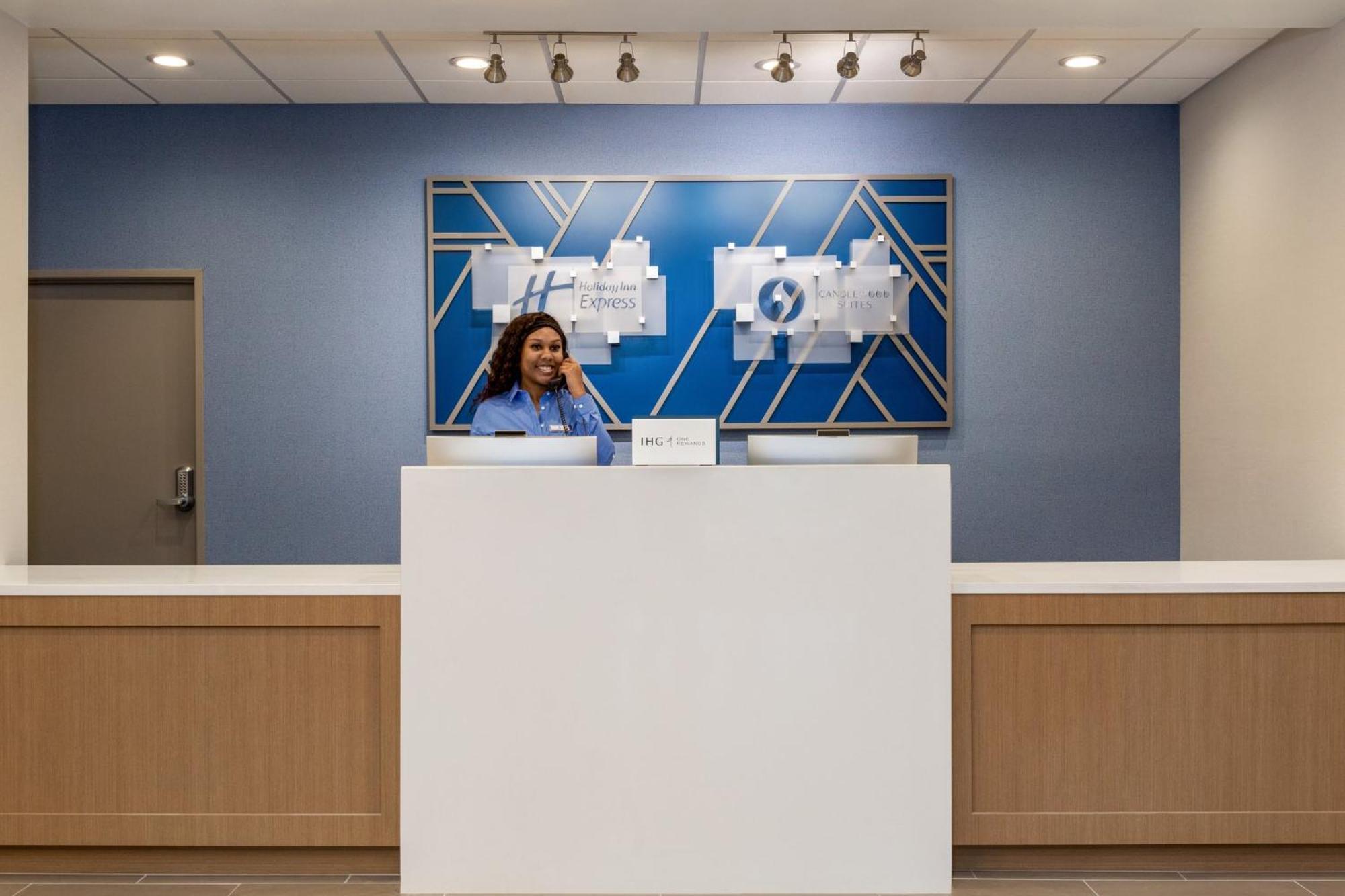 Candlewood Suites Bessemer - Birmingham Sw By Ihg Esterno foto