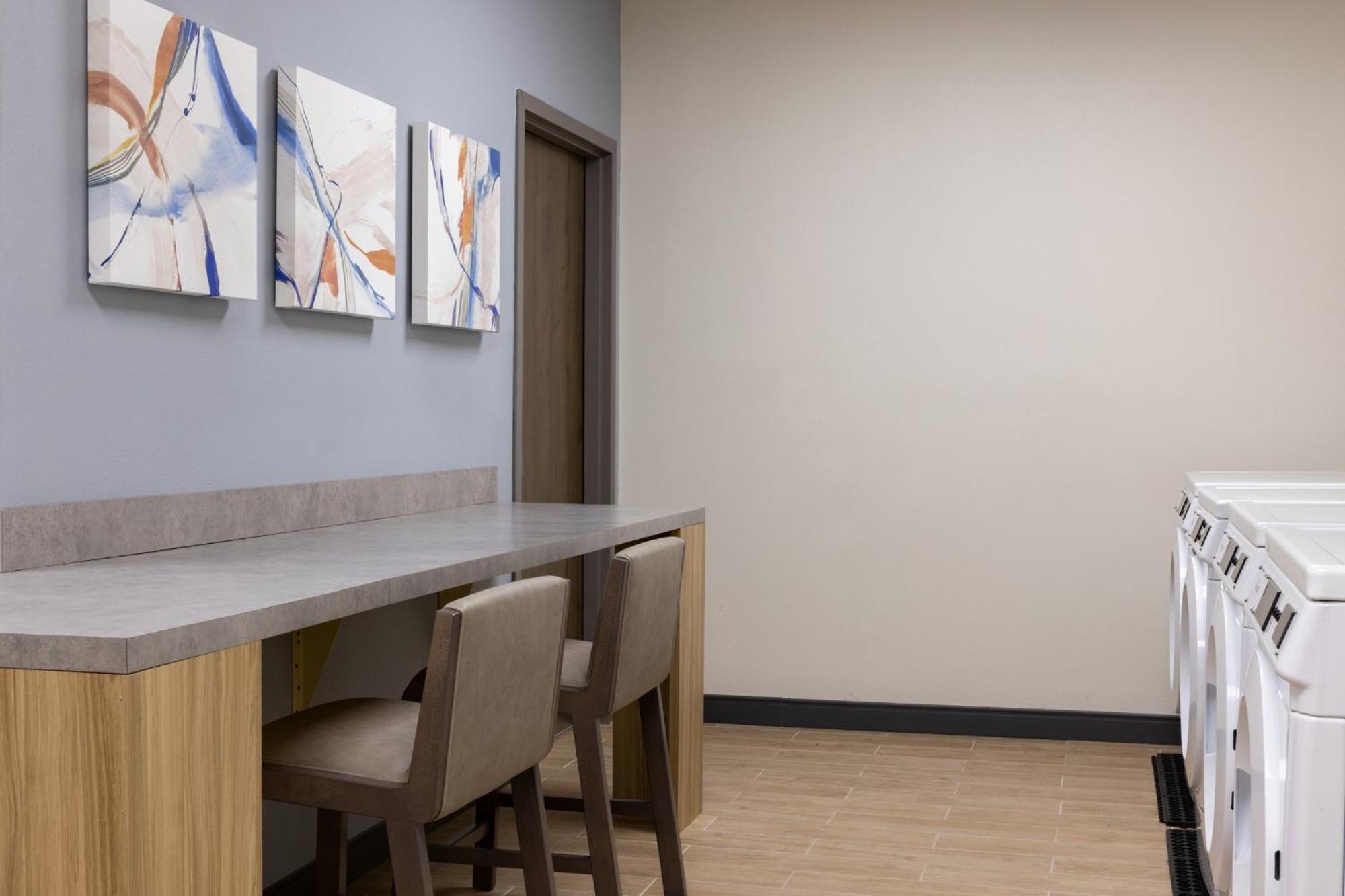 Candlewood Suites Bessemer - Birmingham Sw By Ihg Esterno foto