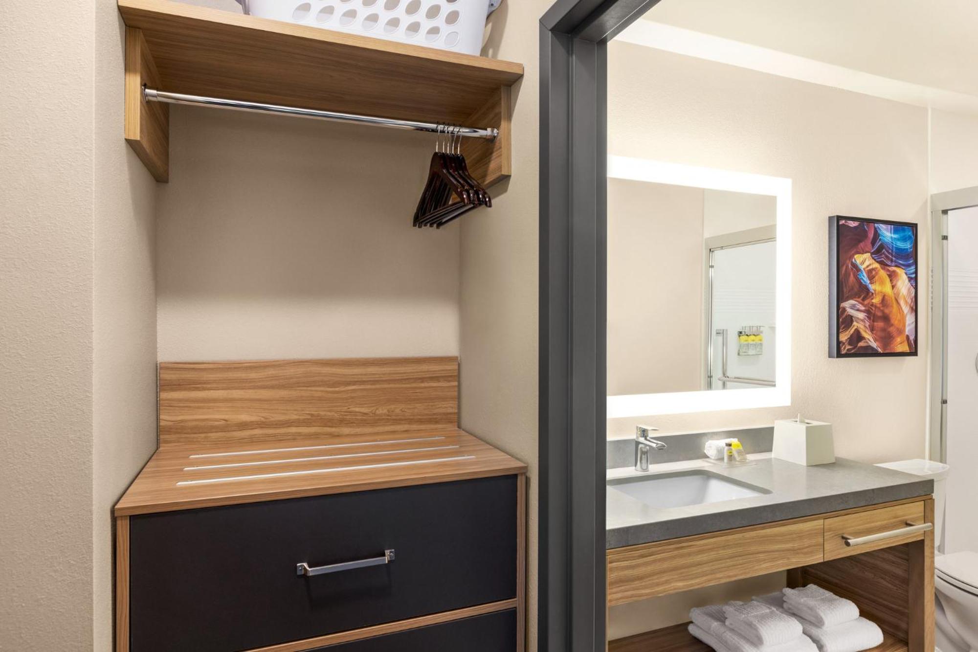 Candlewood Suites Bessemer - Birmingham Sw By Ihg Esterno foto