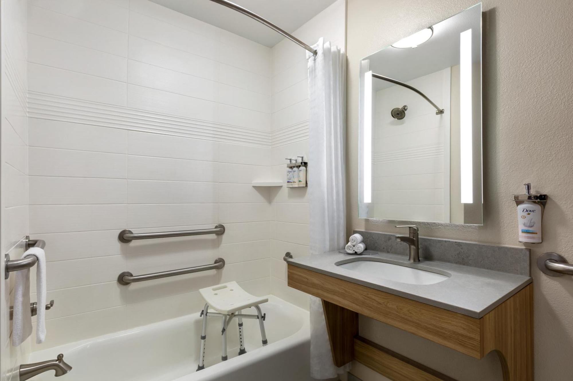 Candlewood Suites Bessemer - Birmingham Sw By Ihg Esterno foto